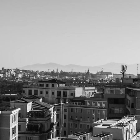Appartement Delightful Penthouse View St Peter à Rome Extérieur photo
